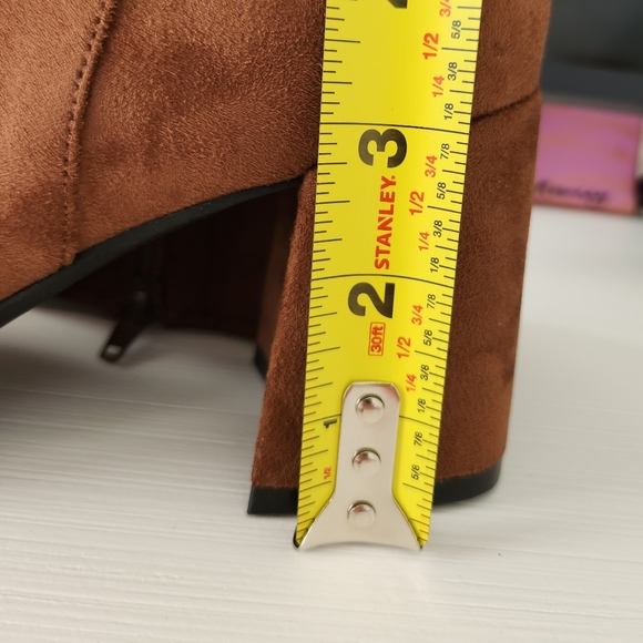 Jeffrey Campbell Hot Lava Boots Chocolate Brown Suede 9 Like New - Picture 7 of 16